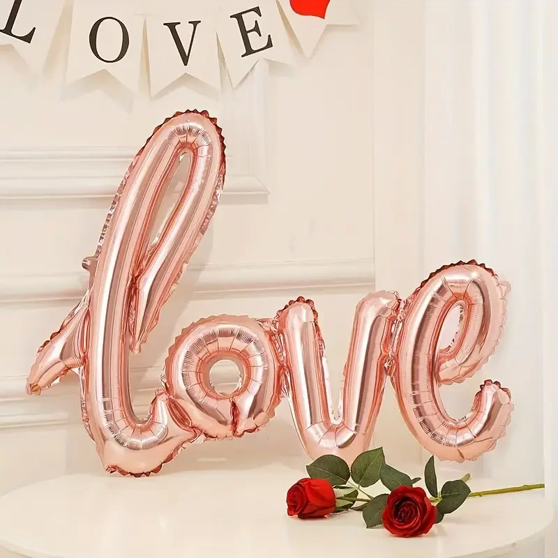 Fóliový balónek LOVE – rosegold 108 x 66 cm